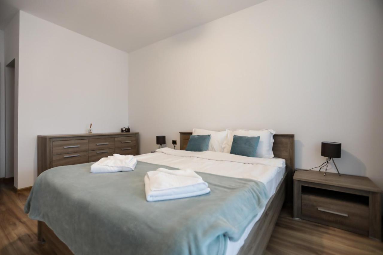 Isaran Apartament With Panoramic City View Braşov Exterior foto